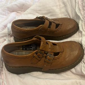 COPY - Dr. Martens Vintage Brown Leather Maryjanes. Size US women’s 7. :)